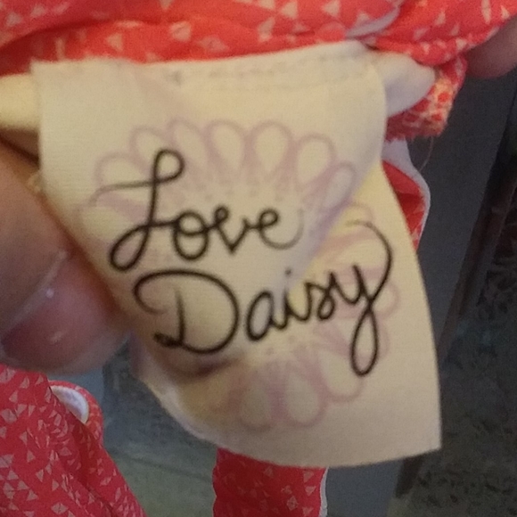 🧡Orange, flowy tanktop🧡 - Picture 2 of 8